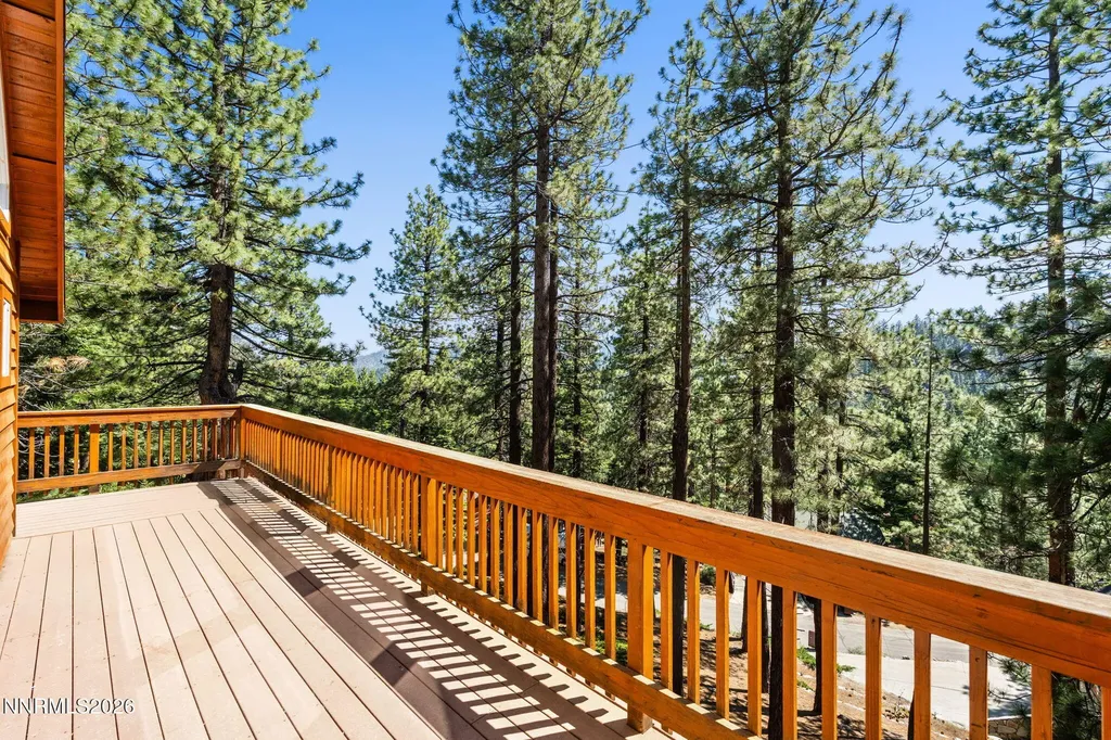 384 Maryanne Stateline NV 89449