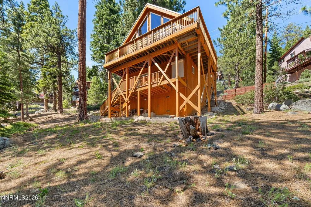 384 Maryanne Stateline NV 89449