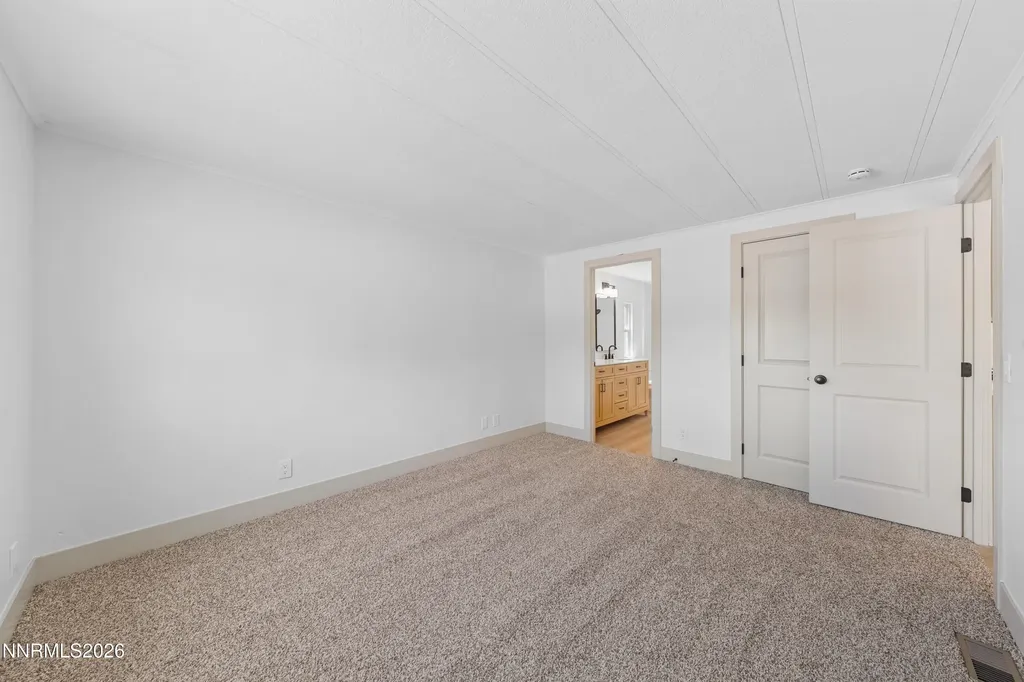 17585 Fantail Reno NV 89508
