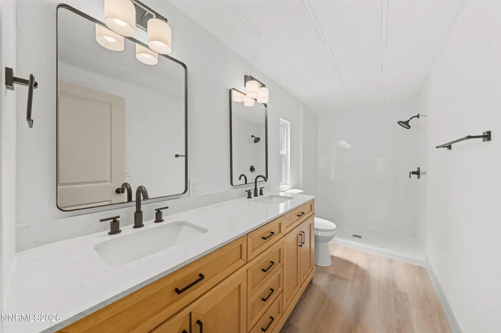 17585 Fantail Reno NV 89508