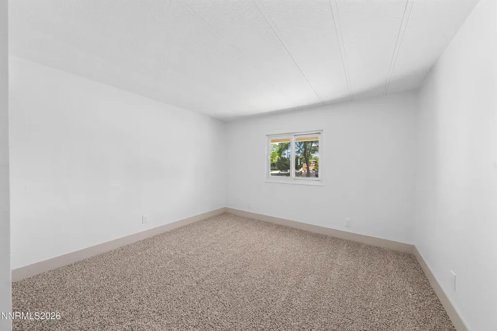 17585 Fantail Reno NV 89508