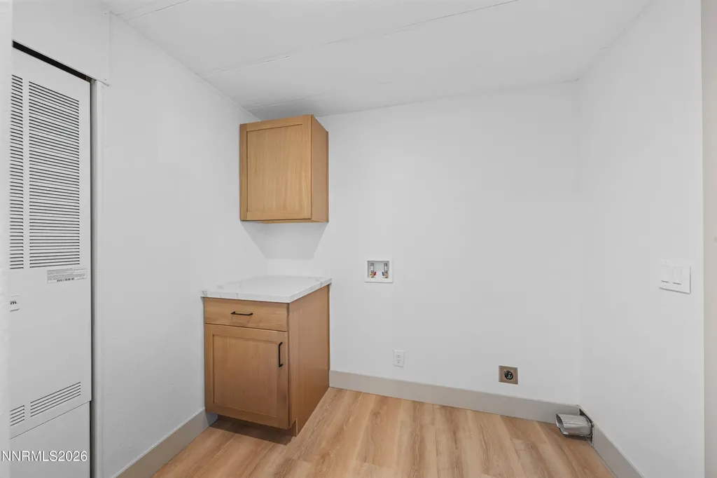 17585 Fantail Reno NV 89508