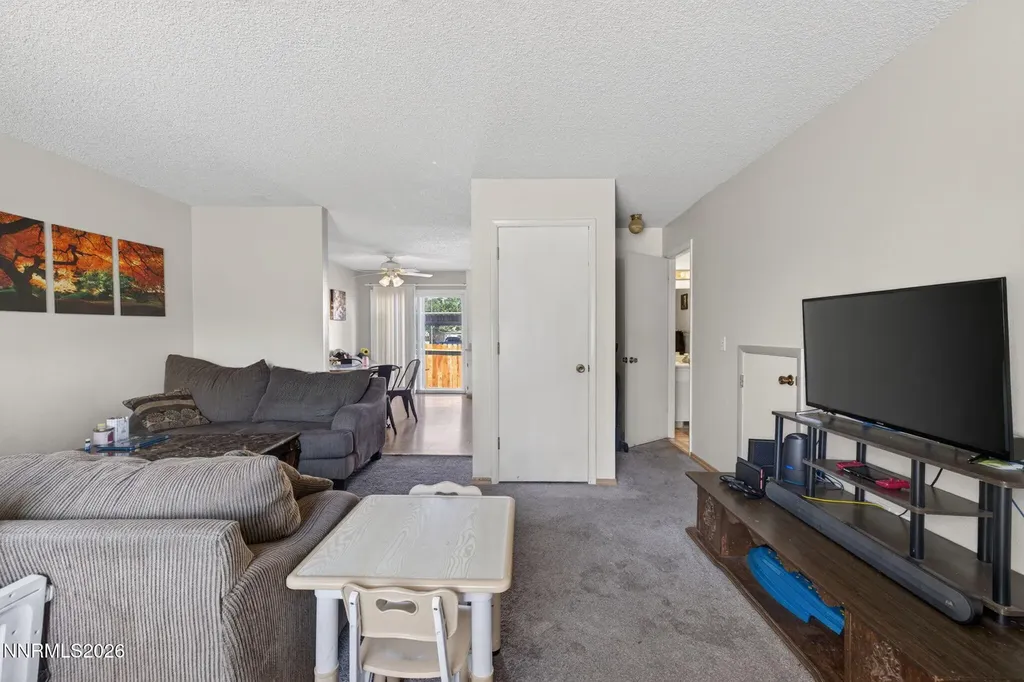 1354 El Dorado Gardnerville NV 89410