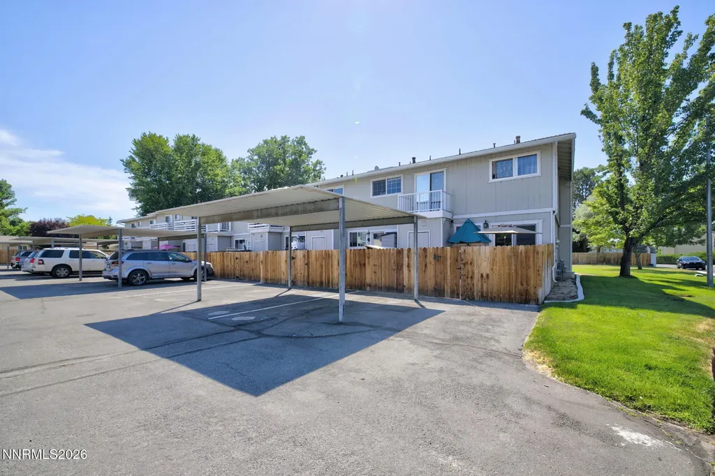 1354 El Dorado Gardnerville NV 89410