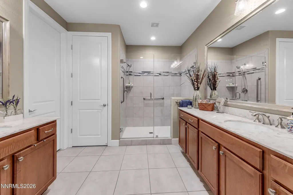 9589 Gazala Reno NV 89521