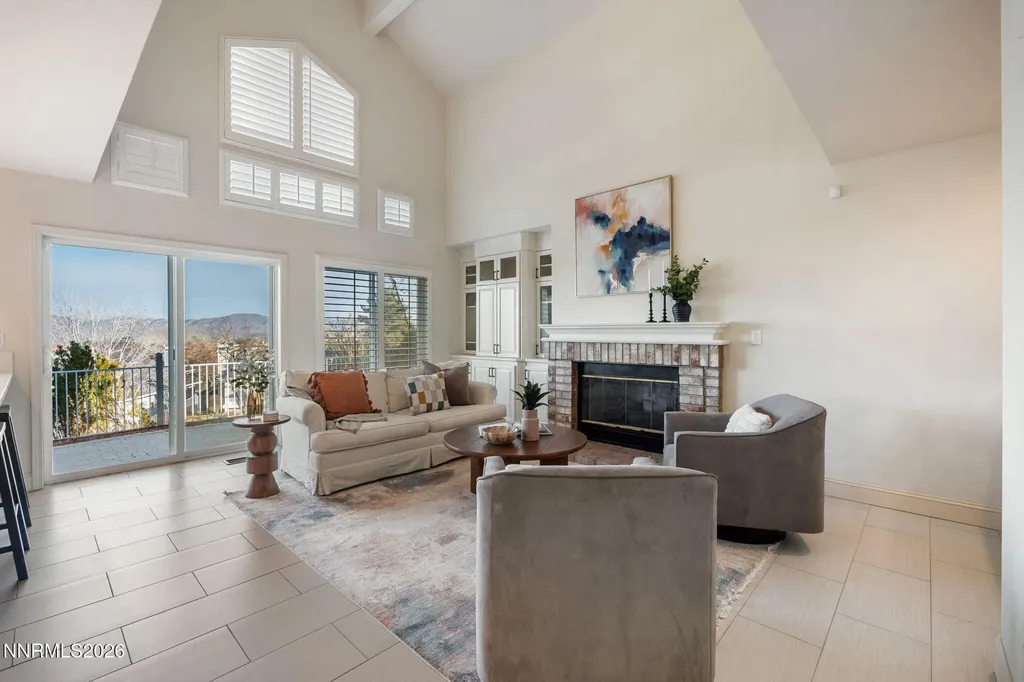 6186 Squires Reno NV 89519