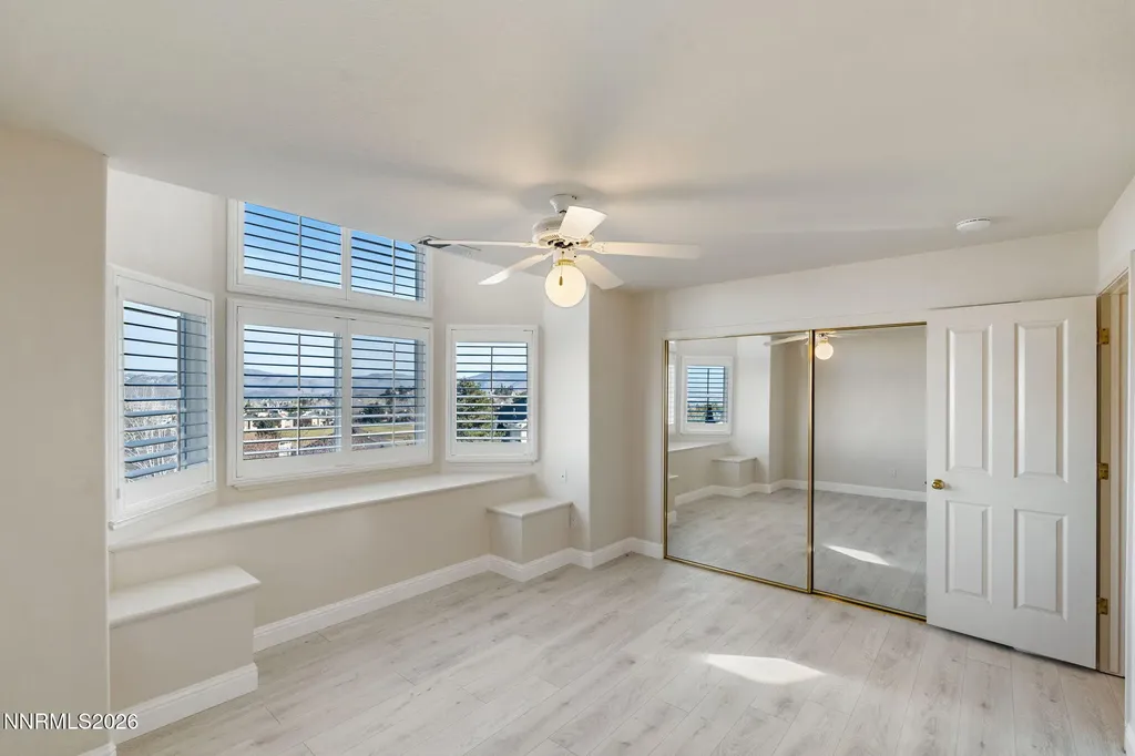 6186 Squires Reno NV 89519