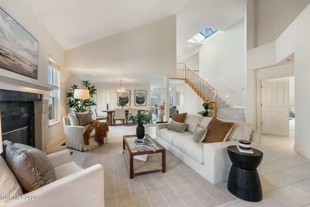 6186 Squires Reno NV 89519
