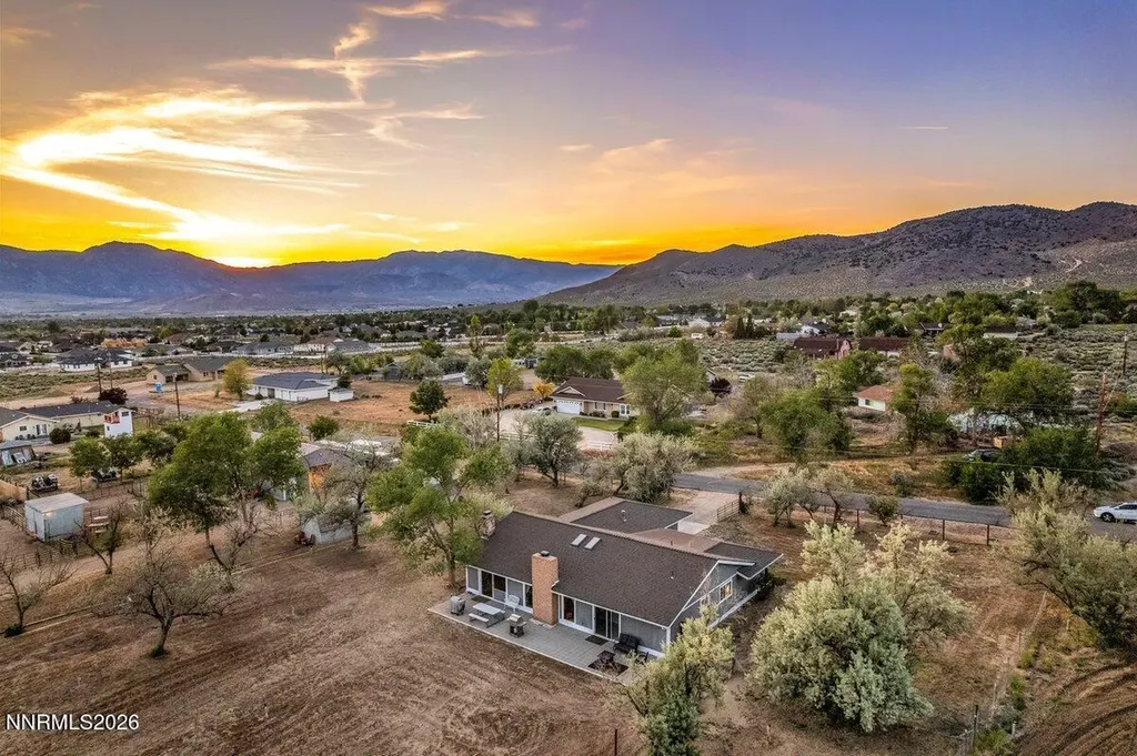 1625 Chowbuck Minden NV 89423