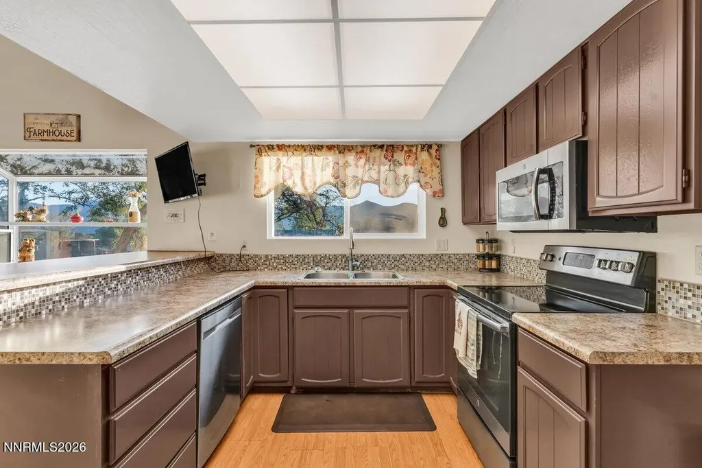 1625 Chowbuck Minden NV 89423