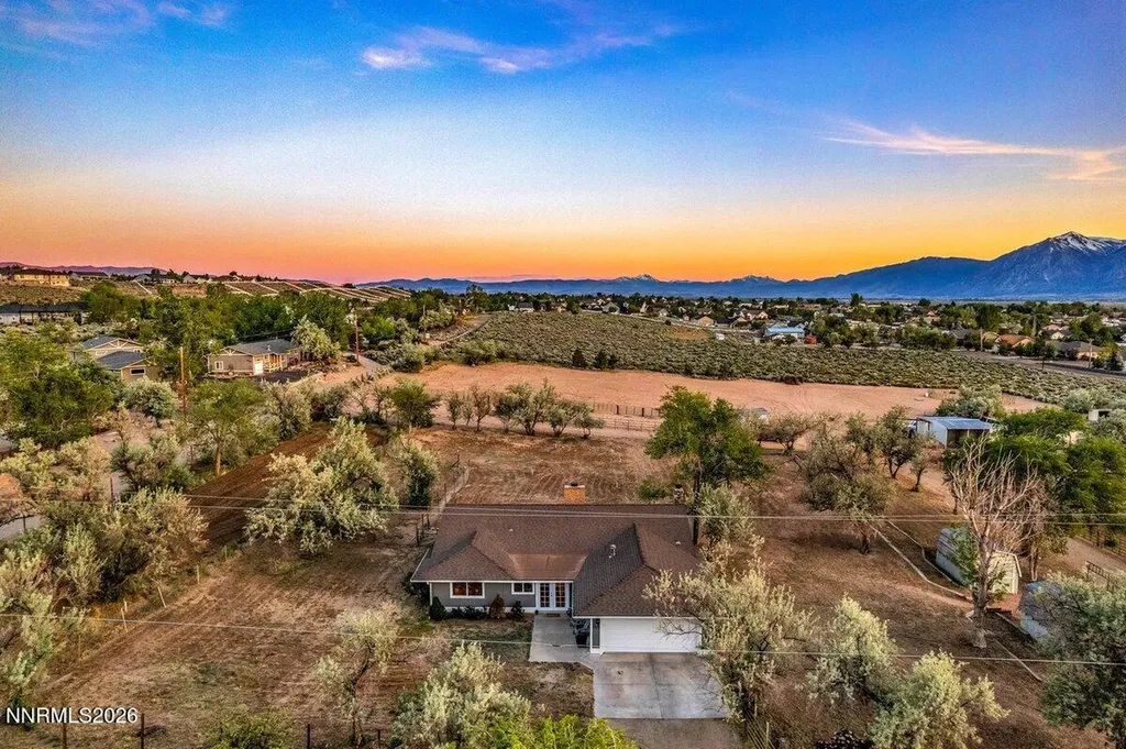 1625 Chowbuck Minden NV 89423