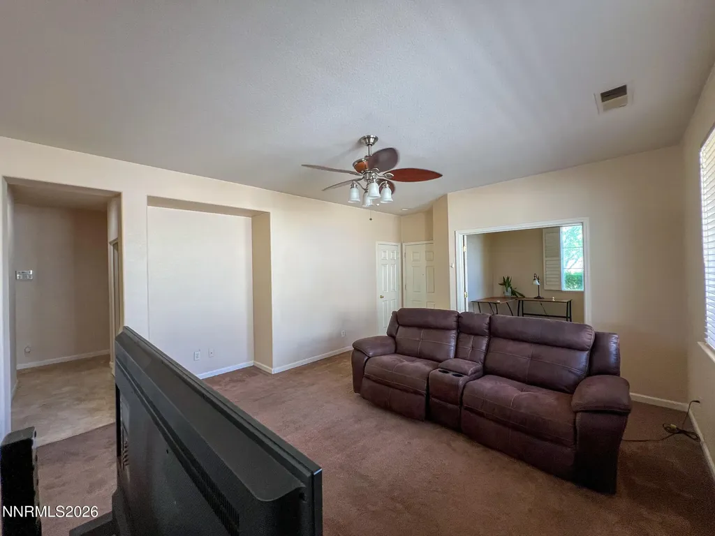 1135 Mountain Rose Fernley NV 89408
