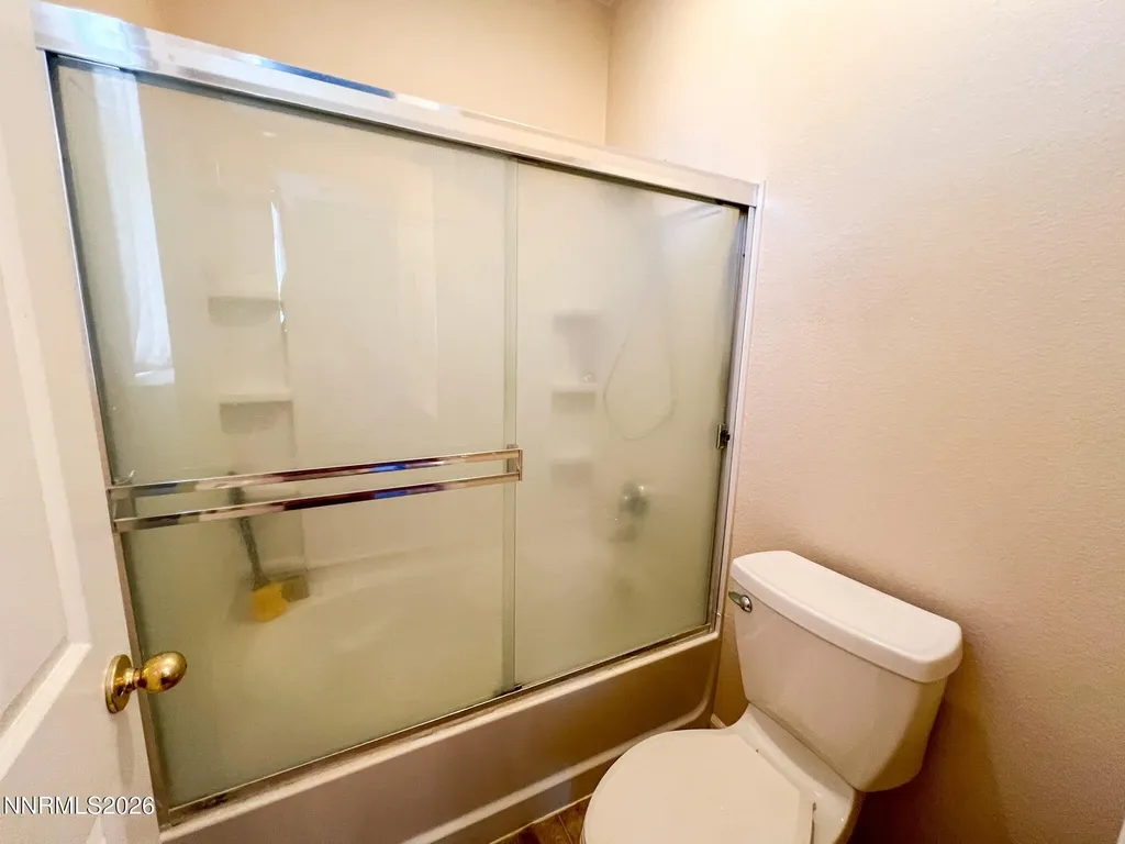 1135 Mountain Rose Fernley NV 89408
