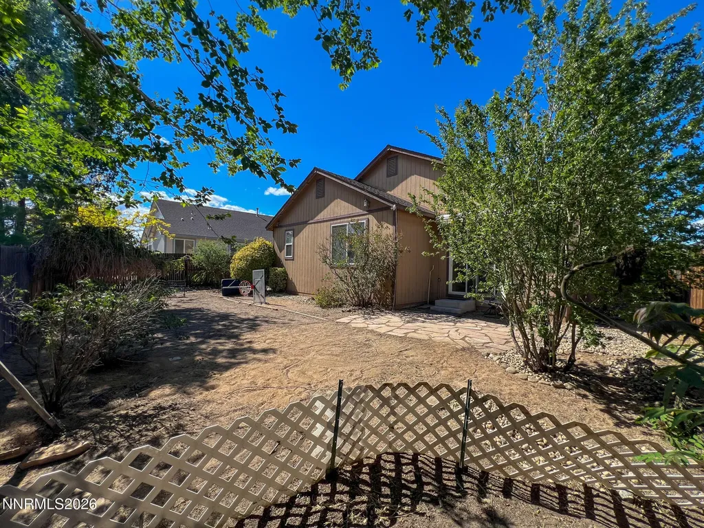 1135 Mountain Rose Fernley NV 89408