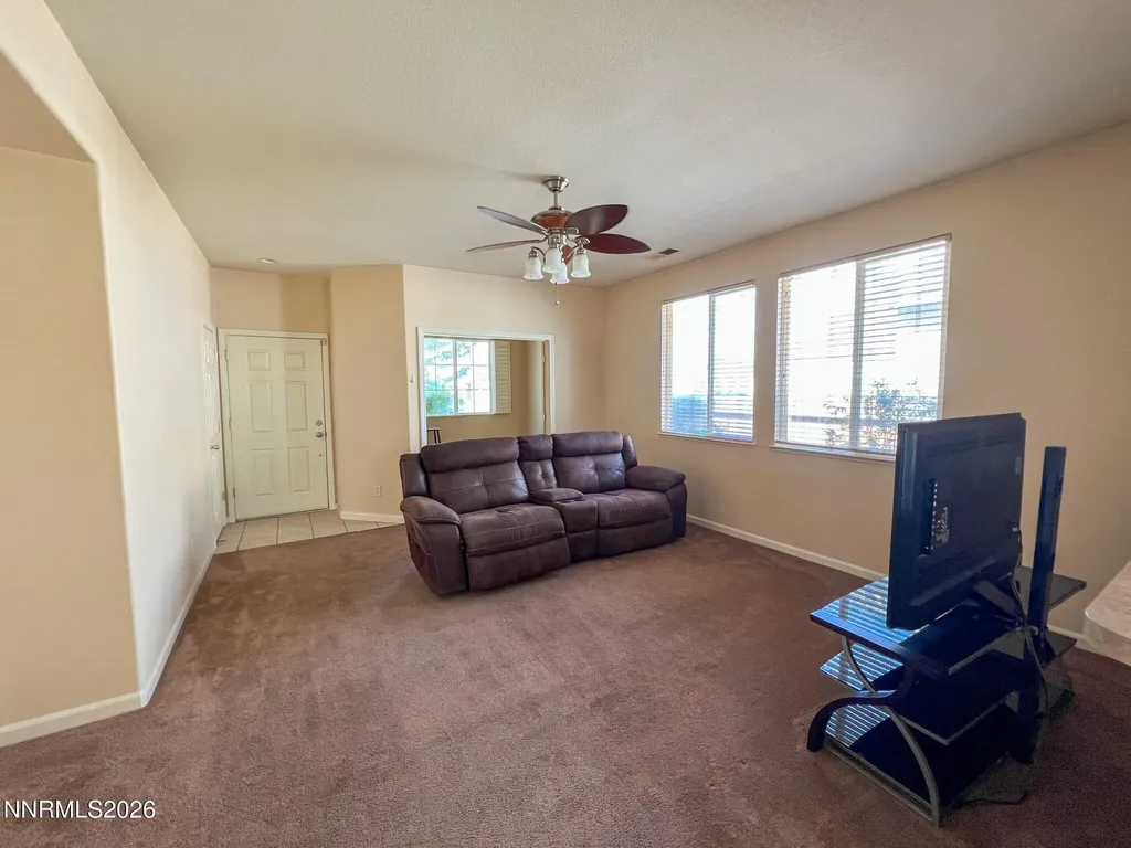 1135 Mountain Rose Fernley NV 89408