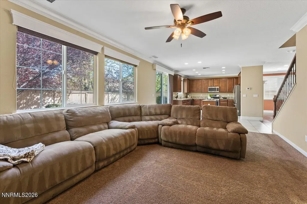 10825 Pebble Hill Reno NV 89521