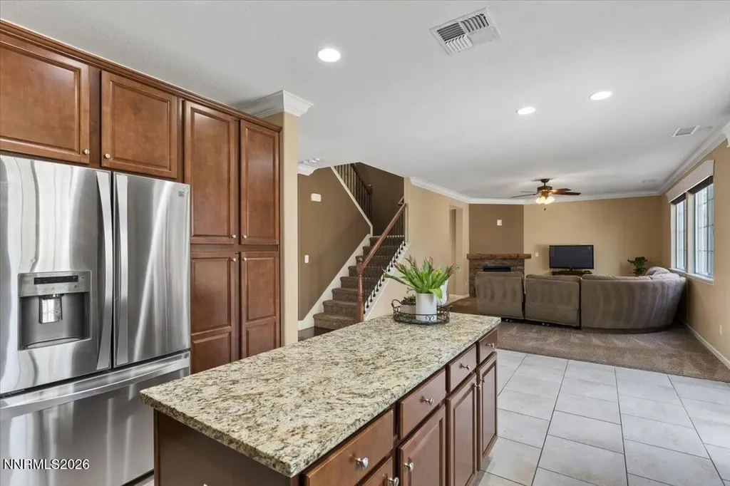 10825 Pebble Hill Reno NV 89521