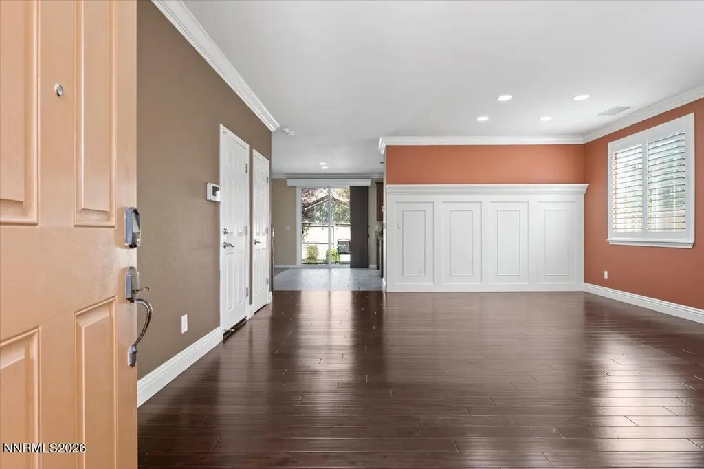10825 Pebble Hill Reno NV 89521