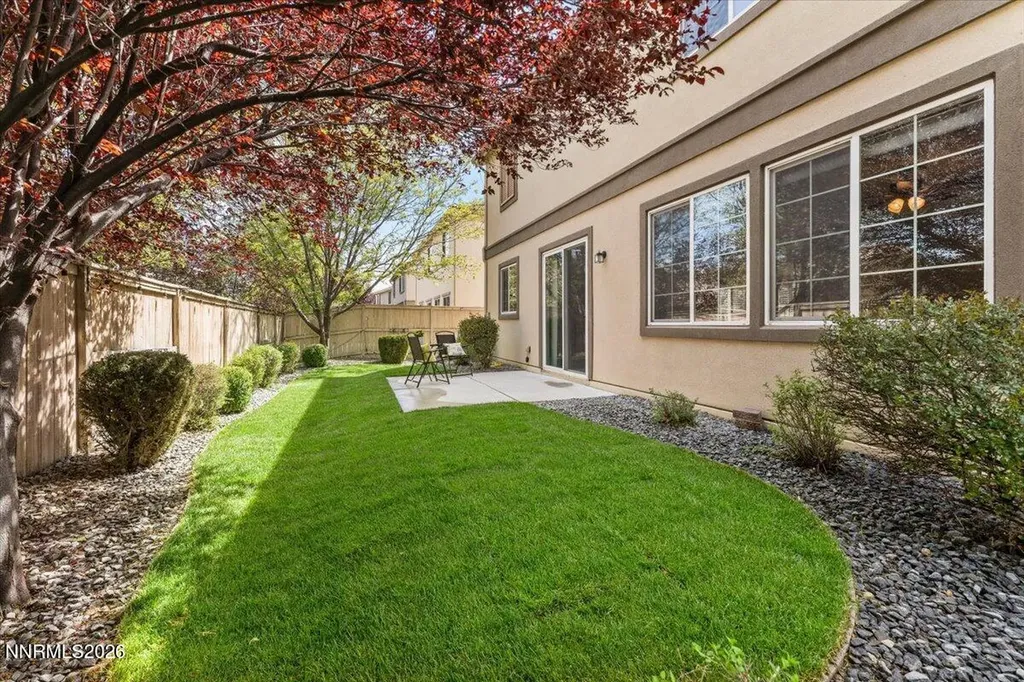 10825 Pebble Hill Reno NV 89521