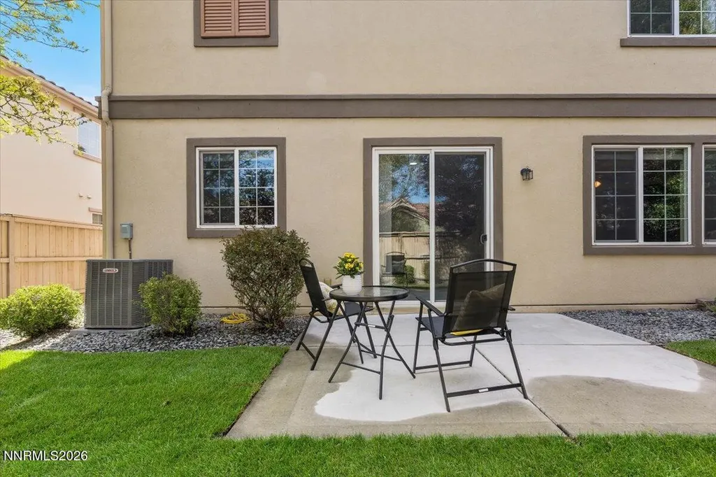 10825 Pebble Hill Reno NV 89521