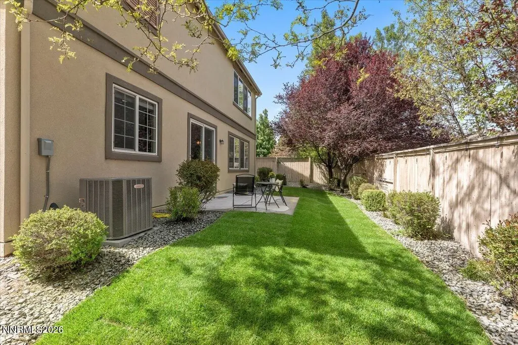 10825 Pebble Hill Reno NV 89521