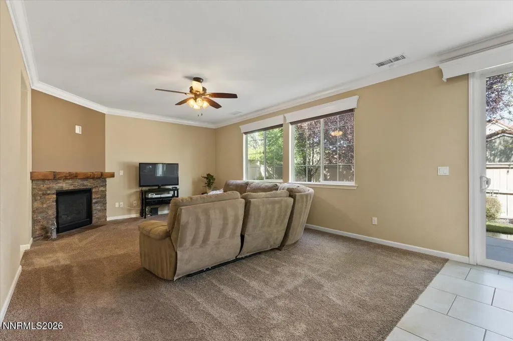 10825 Pebble Hill Reno NV 89521