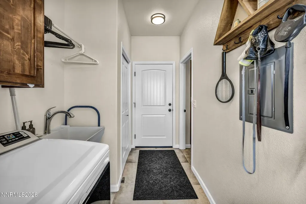 1286 Sky Ridge Fallon NV 89406