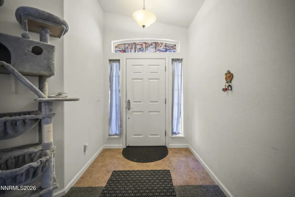 1708 Little Oak Fernley NV 89408