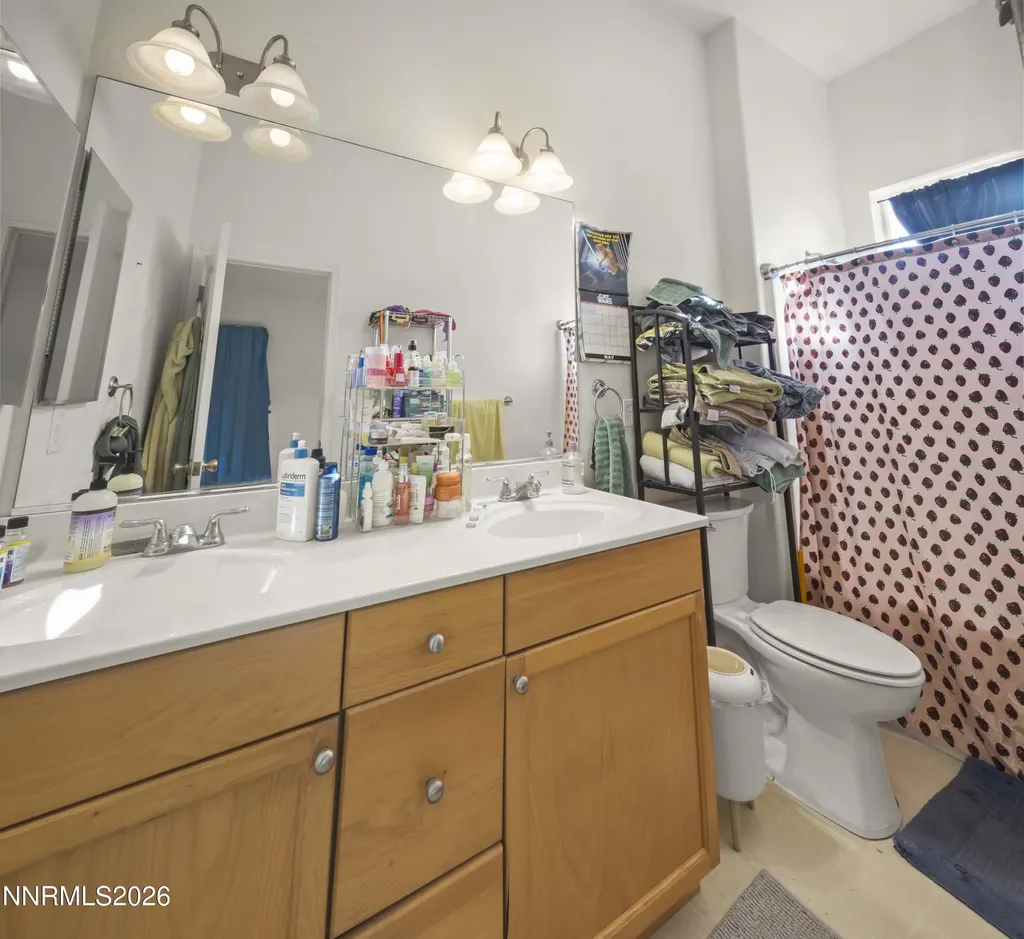 1708 Little Oak Fernley NV 89408