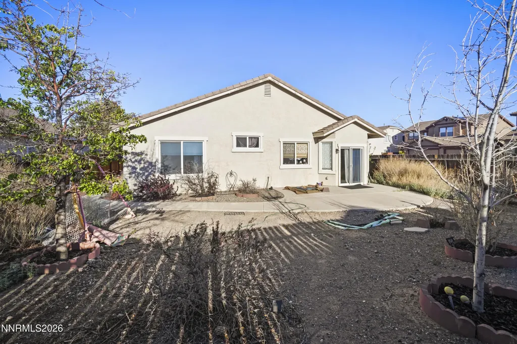 1708 Little Oak Fernley NV 89408