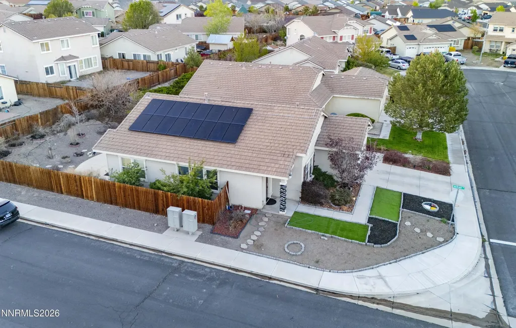 1708 Little Oak Fernley NV 89408