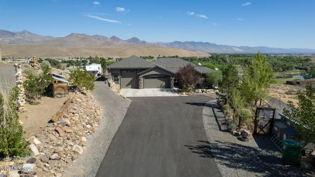 45 Casentino Dayton NV 89403