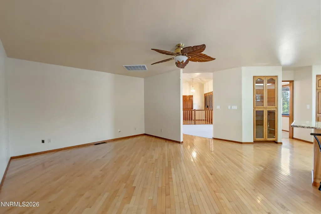 2271 Manzanita Reno NV 89509