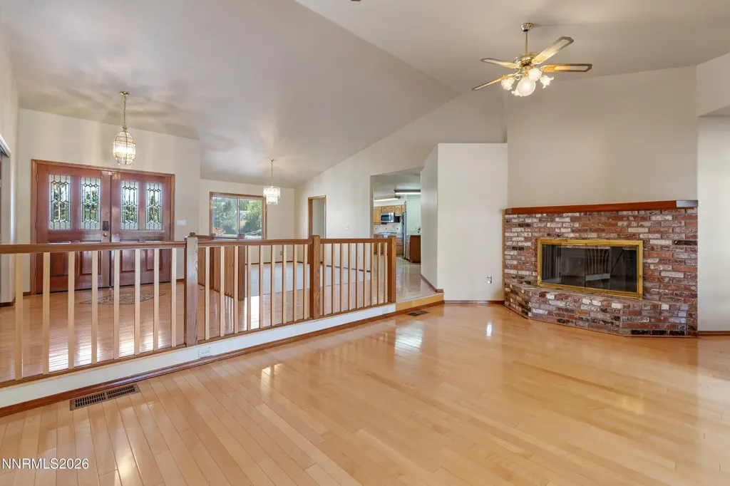 2271 Manzanita Reno NV 89509