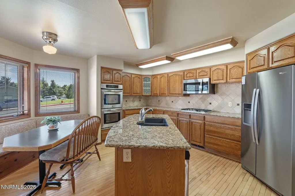 2271 Manzanita Reno NV 89509
