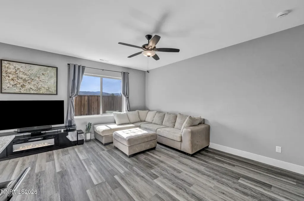 4219 Galway Carson City NV 89701