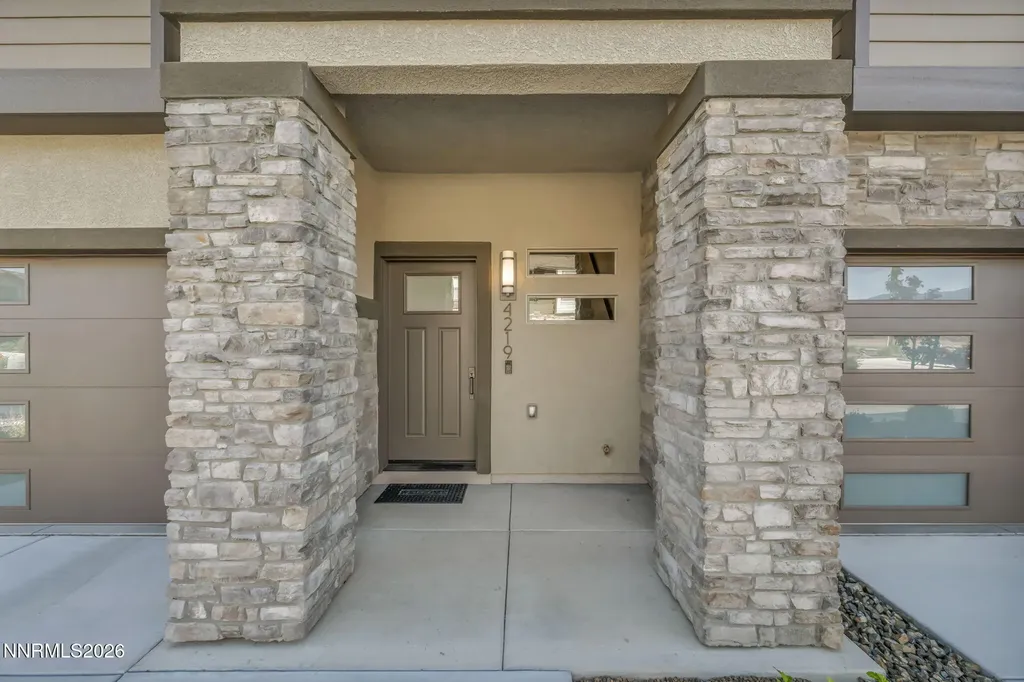 4219 Galway Carson City NV 89701