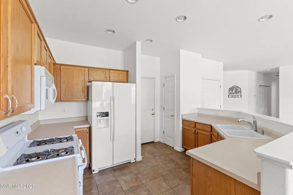 11710 Lone Desert Reno NV 89506