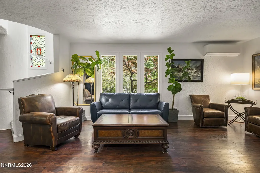 330 Sierra Manor Reno NV 89511