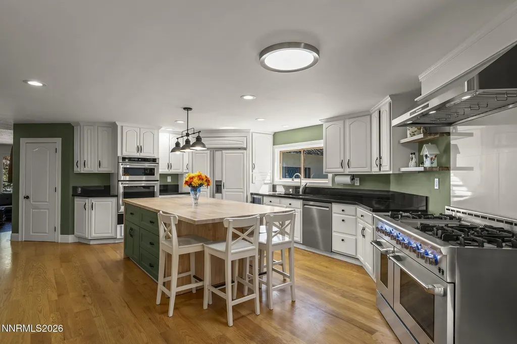 330 Sierra Manor Reno NV 89511