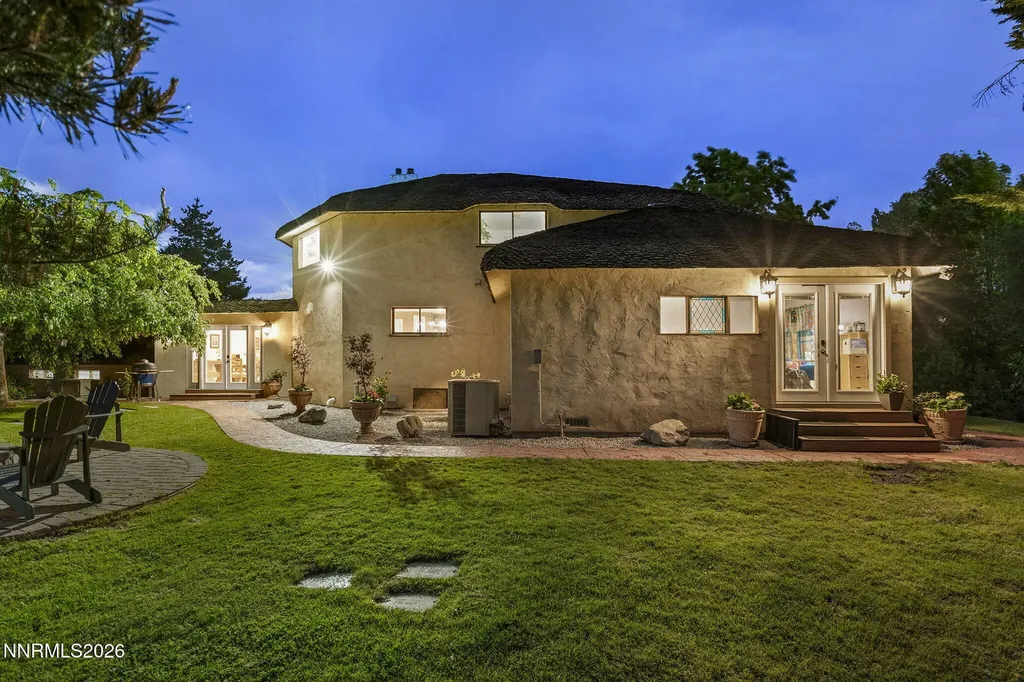 330 Sierra Manor Reno NV 89511