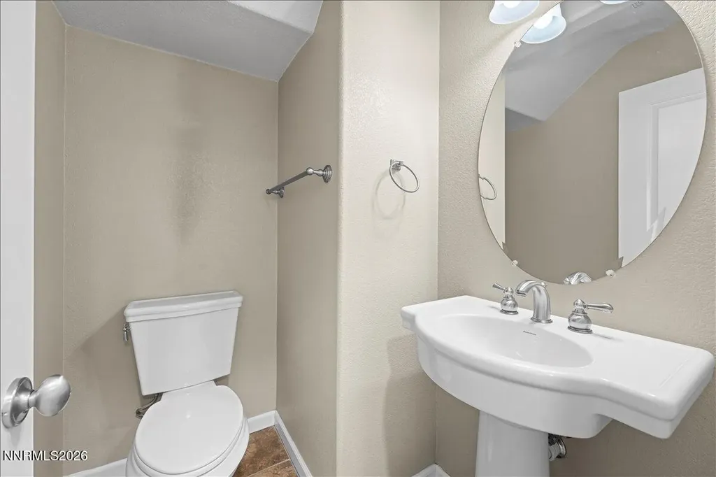 1679 Lone Oak Reno NV 89523