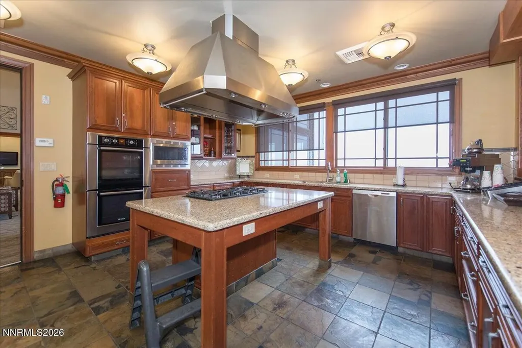 1679 Lone Oak Reno NV 89523