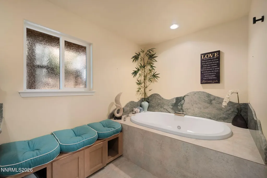 1348 Winding Glenbrook NV 89413