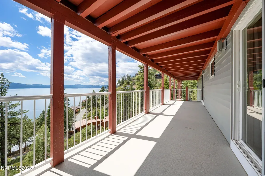 1348 Winding Glenbrook NV 89413