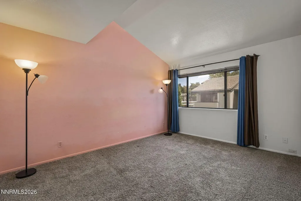 2495 Sycamore Glen Sparks NV 89434