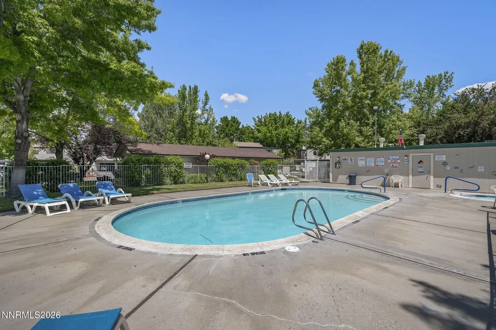 2495 Sycamore Glen Sparks NV 89434