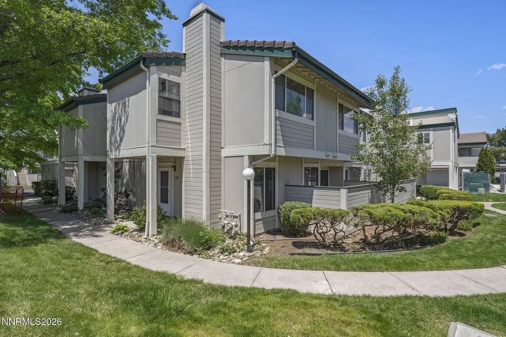 2495 Sycamore Glen Sparks NV 89434