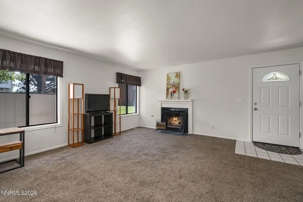 2495 Sycamore Glen Sparks NV 89434