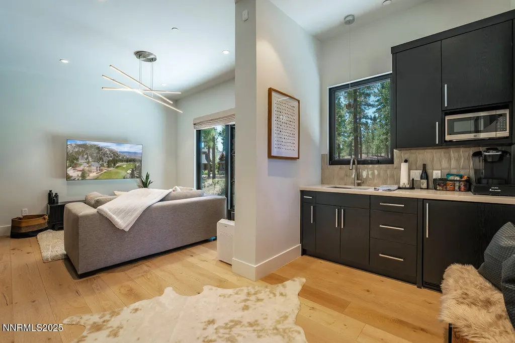181 Redding Carson City NV 89705